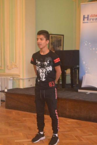 76730133 10215100890492044 6532452095356829696 o