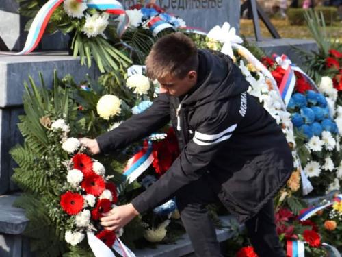 FB IMG 1573715979580