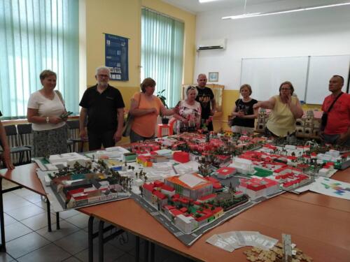 IMG-53f8317e2a2f0bfab6eed7c645a86c09-V