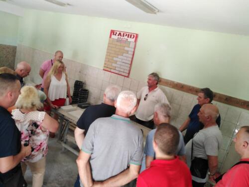 IMG-6c9ae0d46a60ac48b22ade0a9ab26e58-V