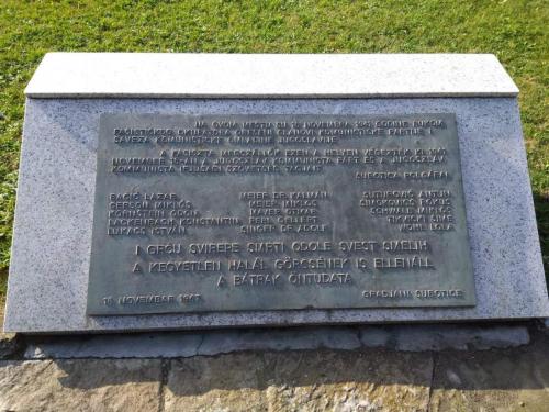 received 1461932667304982